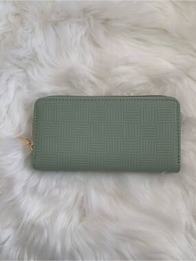Eco Textured Zip-Around Wallet